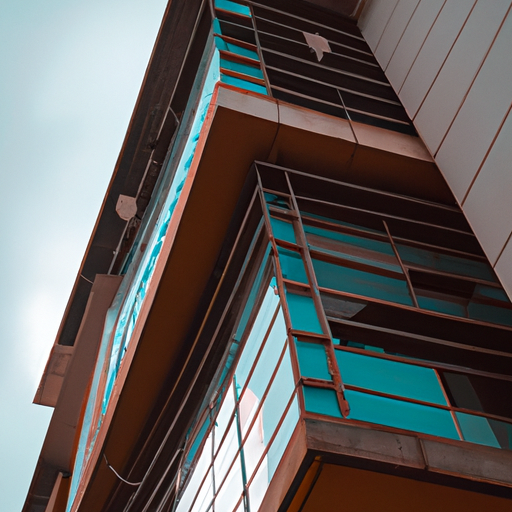תמונה של בניין מודרני, המייצגת את התוצאה הפוטנציאלית של שכירת משרד אדריכלות.